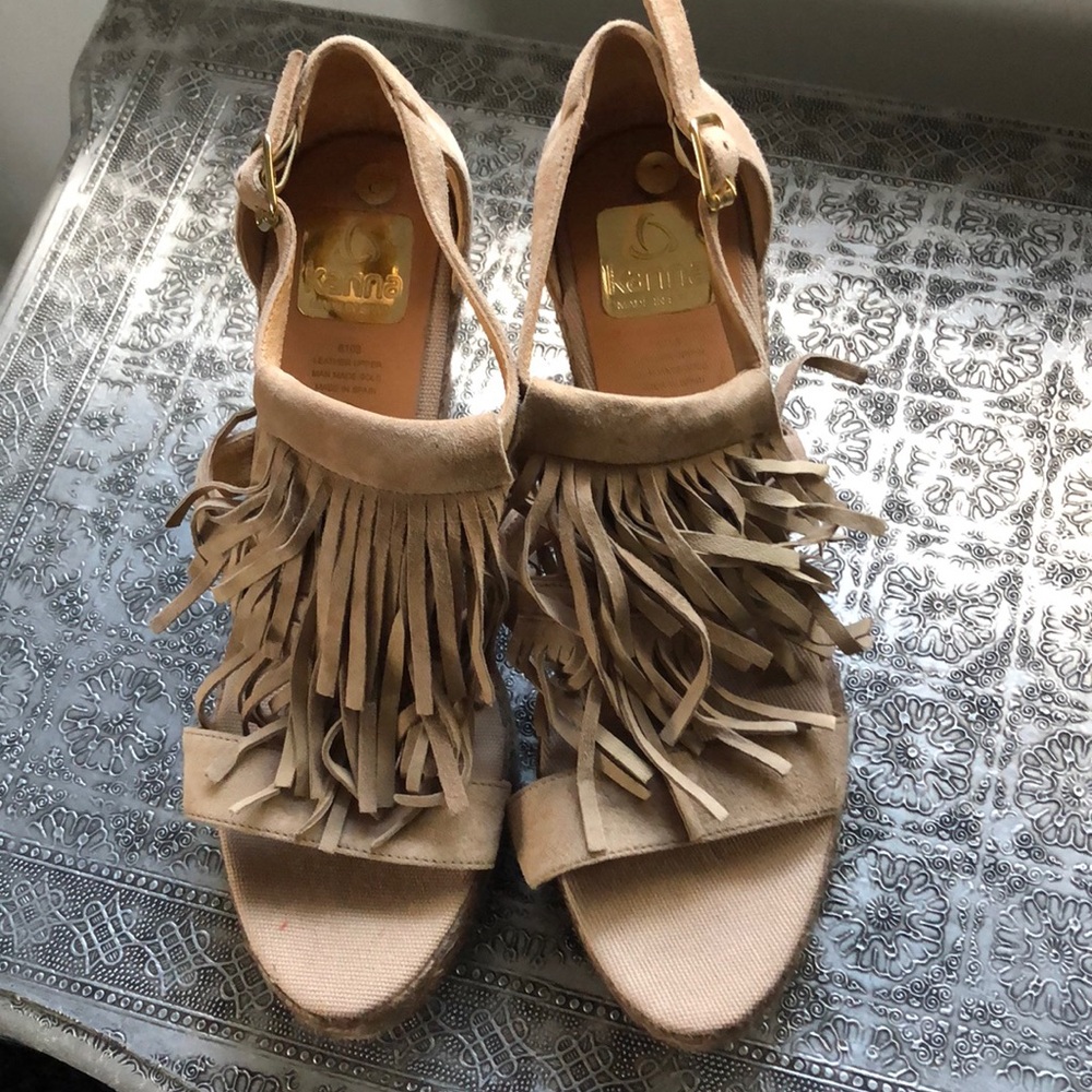 Beautiful Kanna FRINGE WEDGES,made in Spain